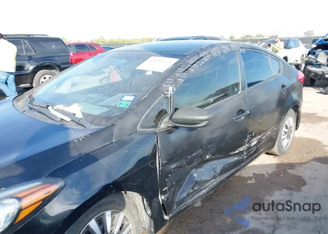 2014 Kia Forte Lx z USA, uszkodzony, nr VIN KNAFK4A60E5166881